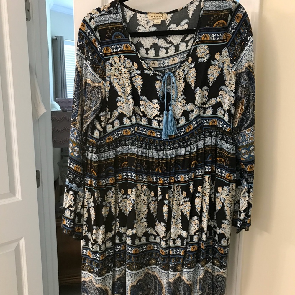 Women’s peasant style hi-lo dress